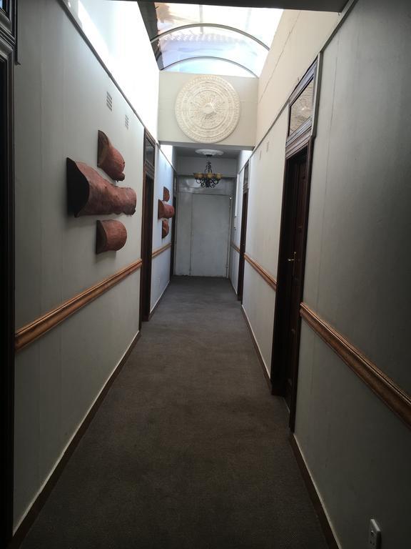 Tassili Lodge Kempton Park Buitenkant foto